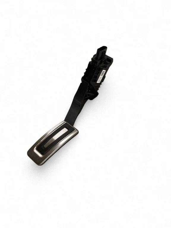 Accelerator throttle pedal – Volkswagen Tiguan Allspace (2017-)