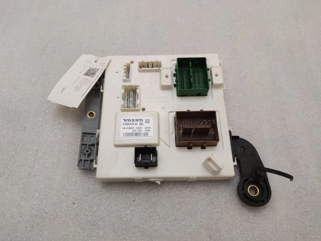 Comfort/convenience module 31665478AC