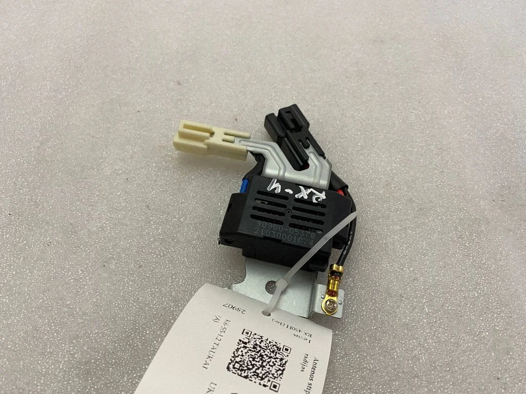 Aerial antenna amplifier – Lexus RX 450H (2016-)