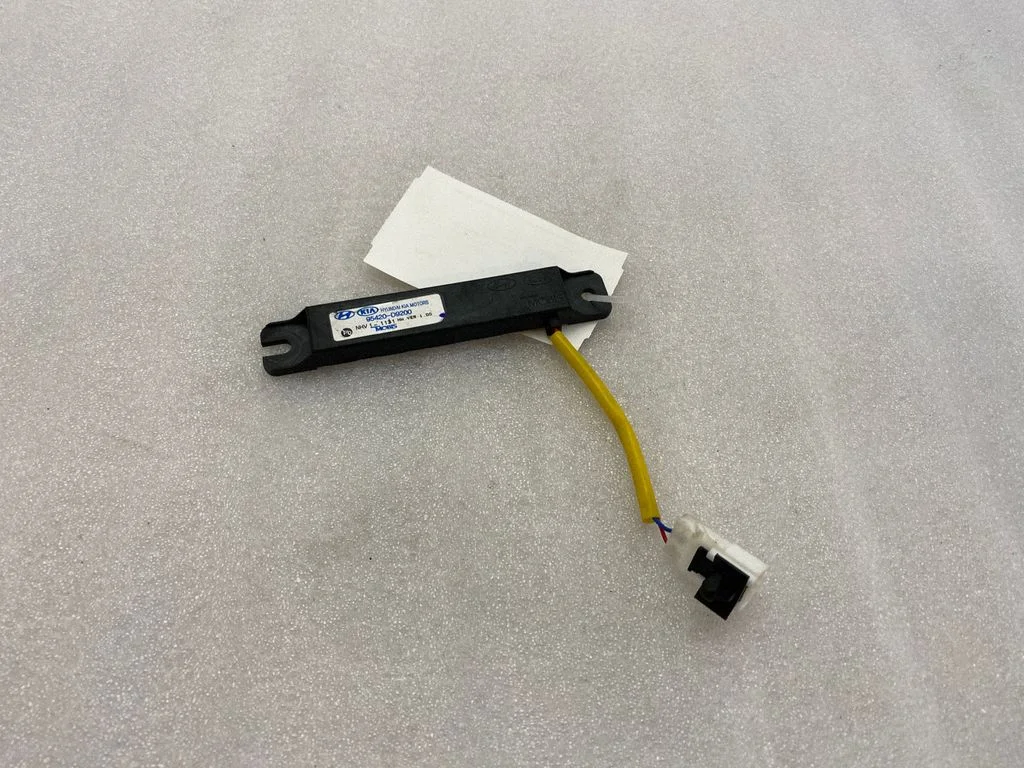 Antenas pastiprinātājs 95420D9200