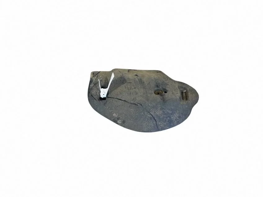 Osłona podwozia tylnego zawieszenia 6871002