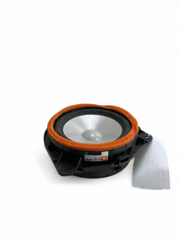 Rear door speaker – Toyota Land Cruiser (J150) (2009-)
