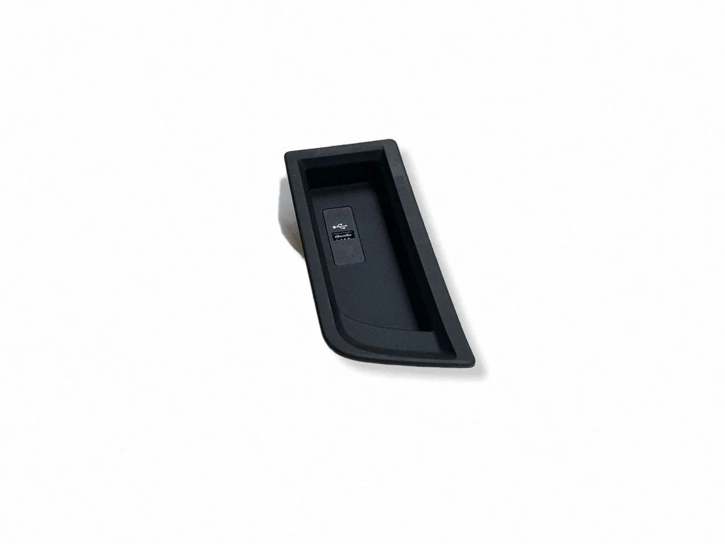 USB socket connector 9207358 – BMW M2 F87 (2015-2021)