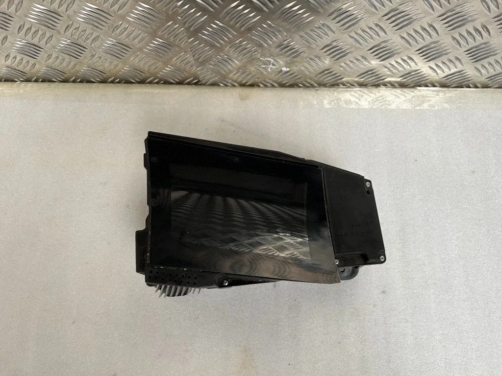 Head up display screen 31473185