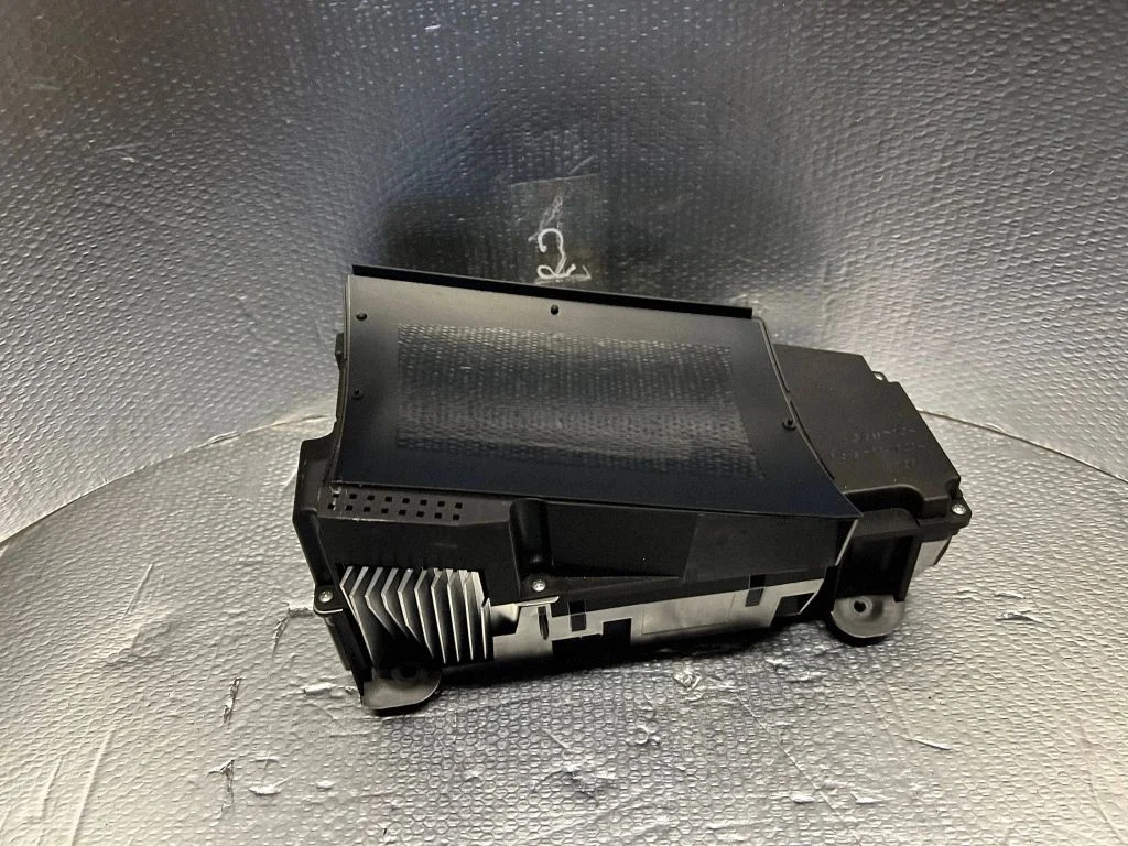 Head-up-kuvar 31665399