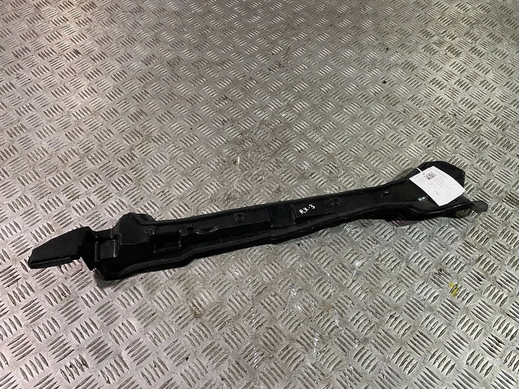 Fender end trim – Lexus RX 450H (2016-)