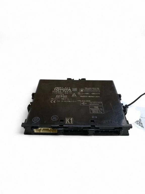 Võtmeta süsteemi KESSY (keyless) juhtplokk/moodul 8999060430
