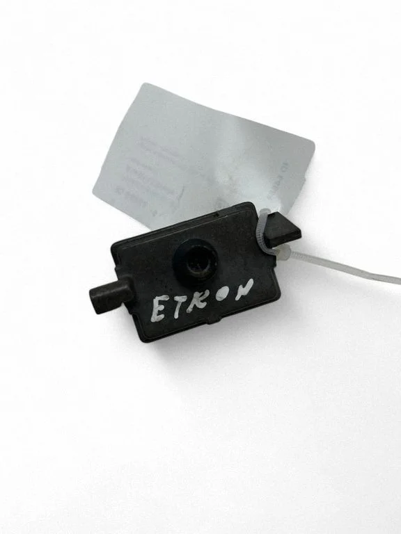 Windshield/windscreen camera – Audi Q4 e-tron (2021-)