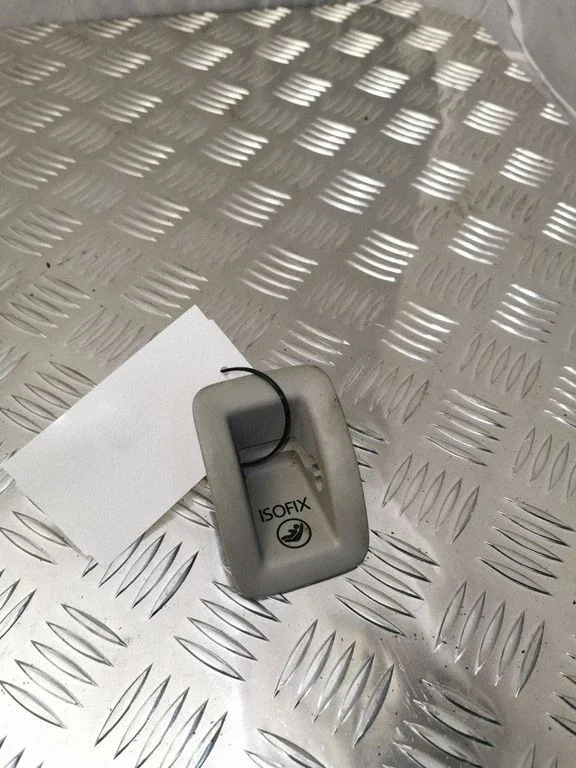 ISOFIX cover 4G8887233