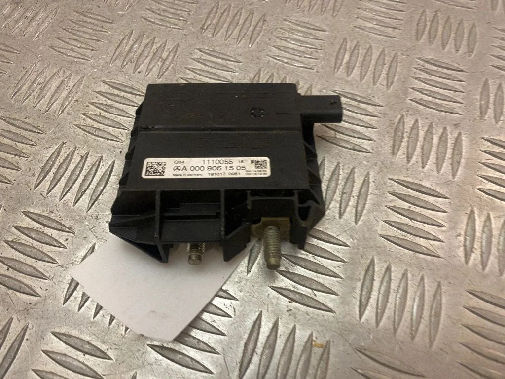 Battery relay fuse – Mercedes-Benz GLC-Class C253 (2016-)