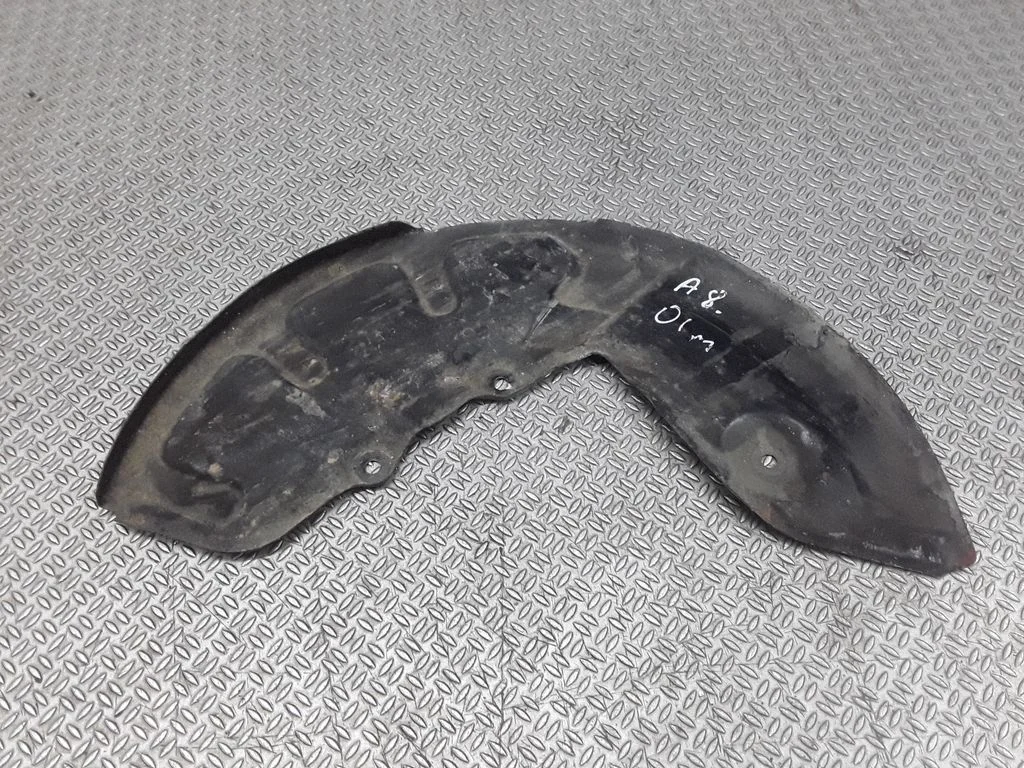 Front brake disc dust cover plate – Audi A8 S8 D2 4D (1994-2002)