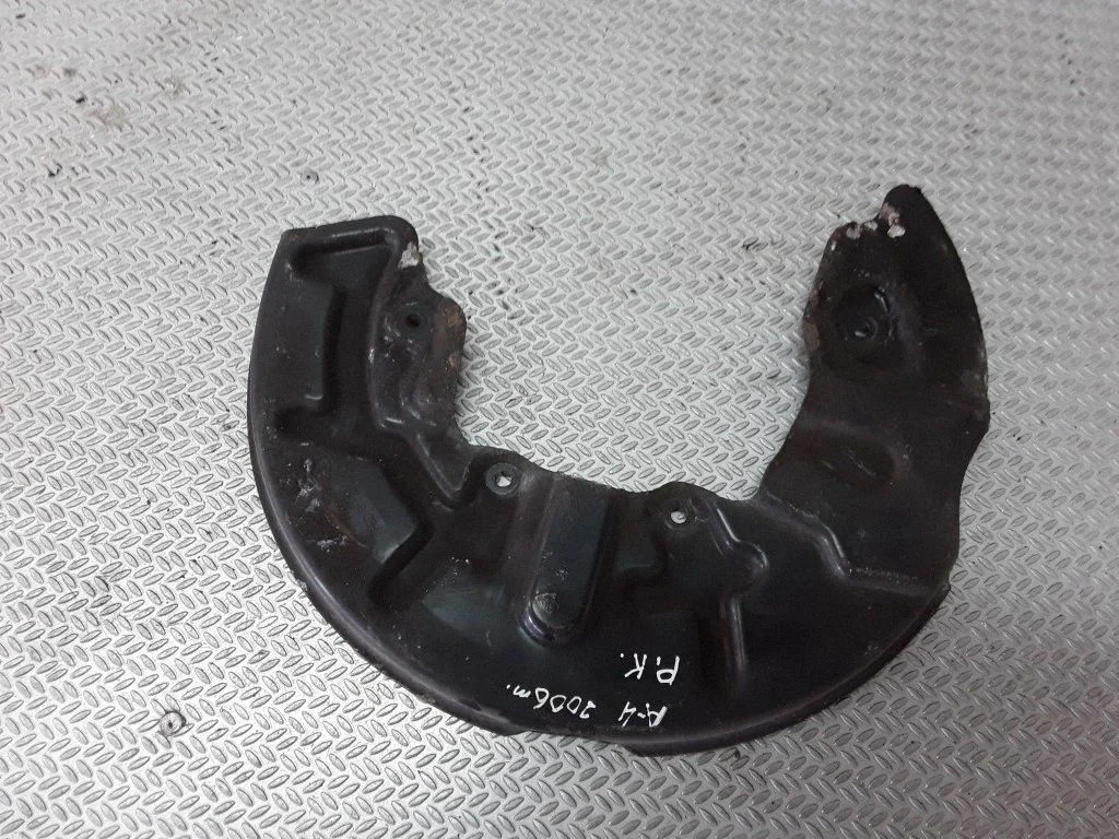 Front brake disc dust cover plate – left