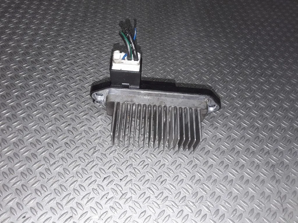 Krāsniņas ventilatora rezistors (reostats) HB180BP4M