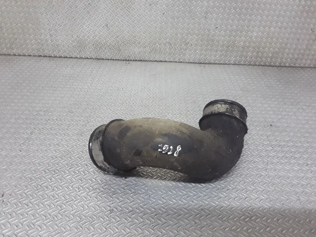 Intercooler hose/pipe