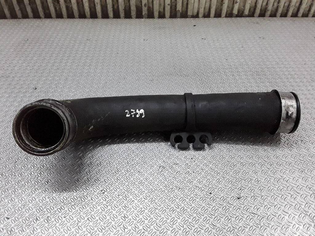 Intercooler hose/pipe