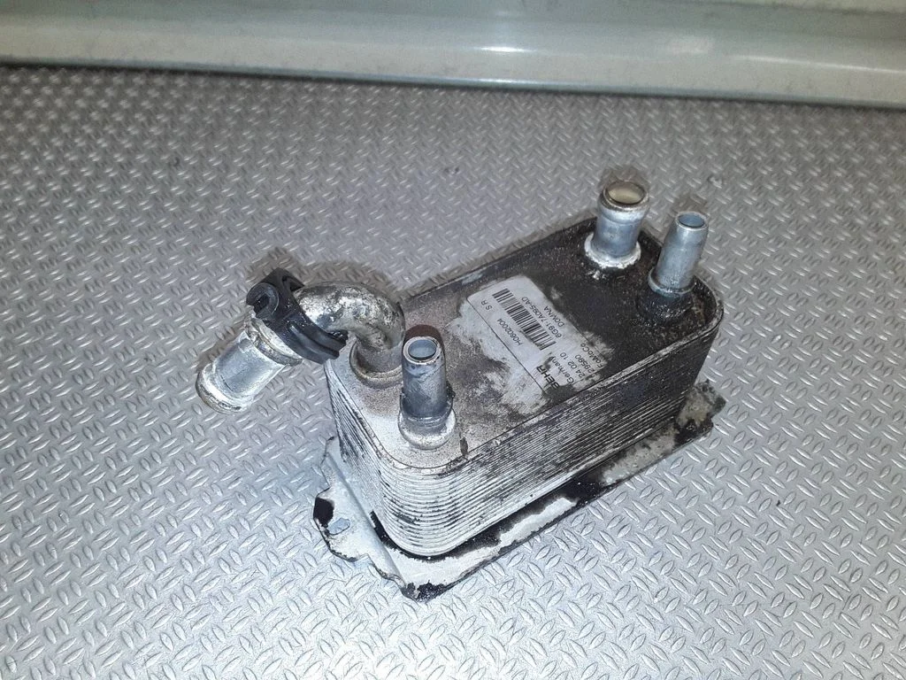 Gearbox / Transmission oil cooler 6G917A095AD