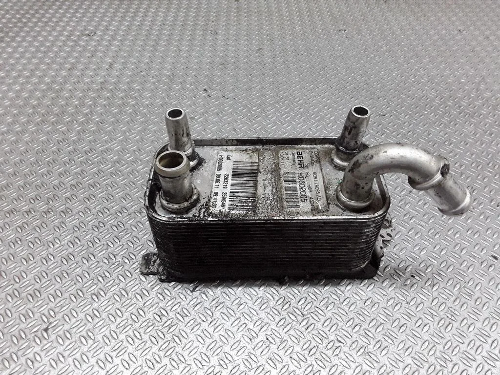 Gearbox / Transmission oil cooler 6G917A095AD