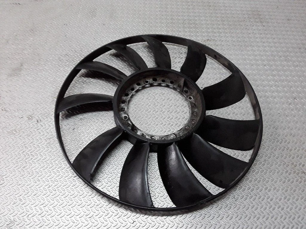 Ventilaatori tiivik 058121301B