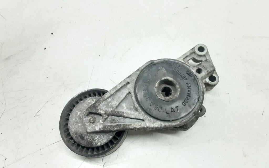 Generator/alternator belt tensioner – Volkswagen Golf Plus (2005-2013)
