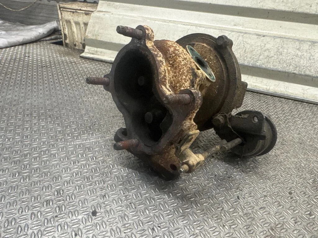 Turbocharger 303101308R