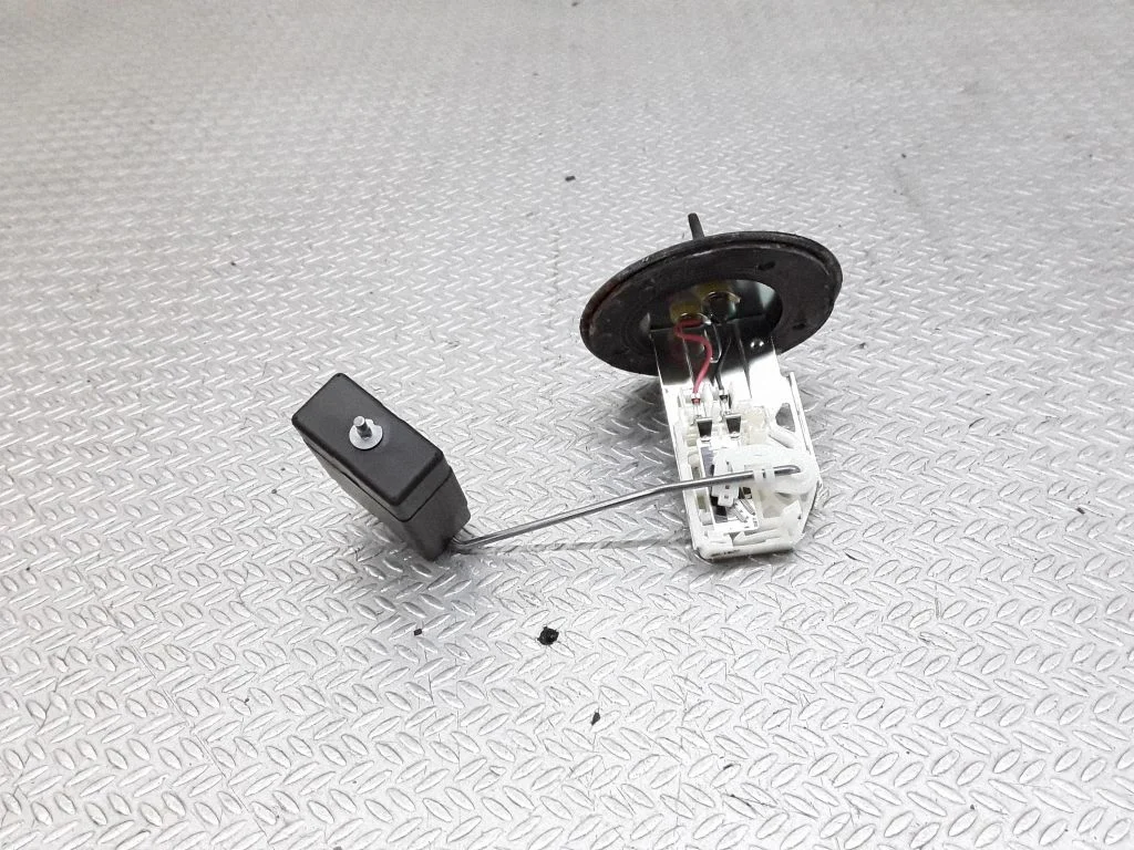Fuel level sensor