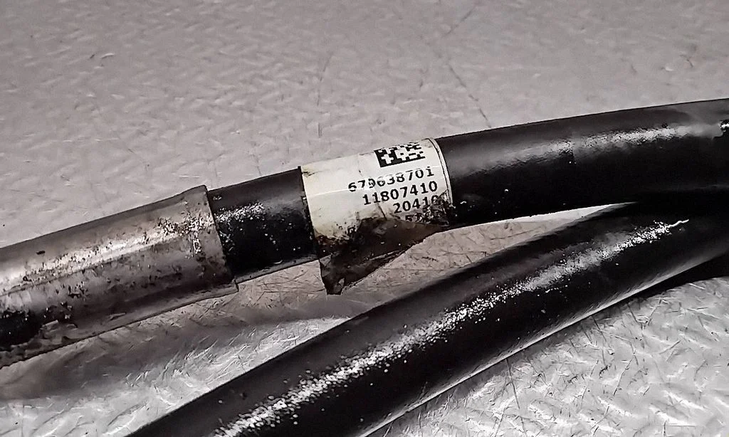 Power steering hose/pipe/line 679638701