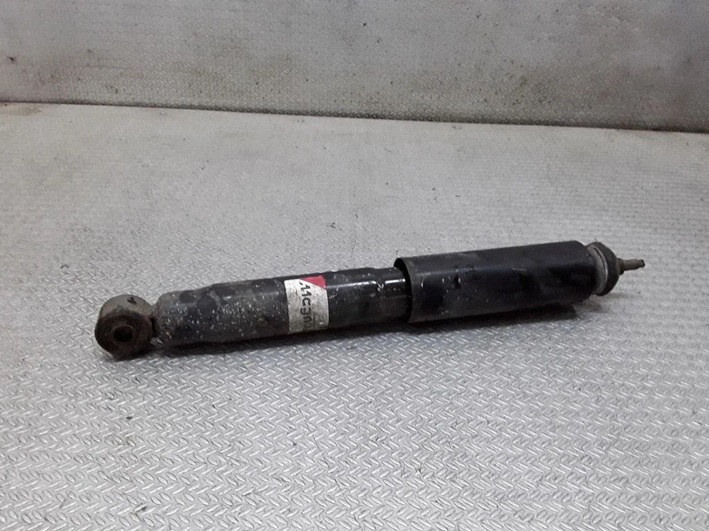 Front shock absorber/damper