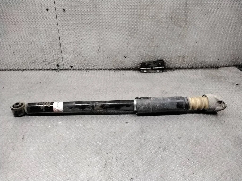Rear shock absorber/damper