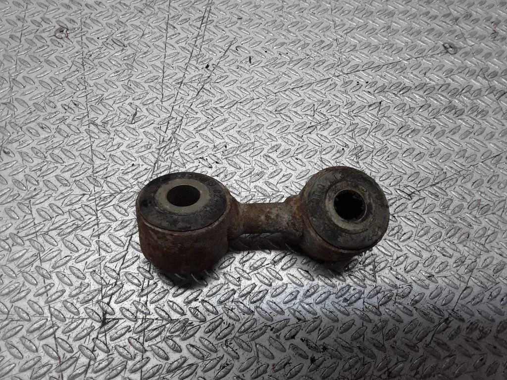 Rear anti-roll bar/stabilizer link – Audi A8 S8 D2 4D (1994-2002)