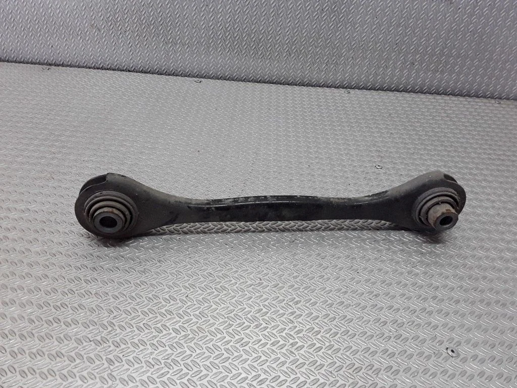 Rear control arm – Skoda Octavia Mk2 (1Z) (2004-2013)
