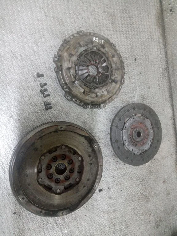 Clutch set kit F5203