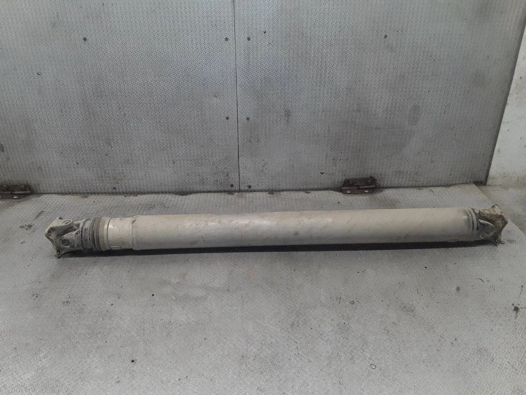 Rear driveshaft/prop shaft