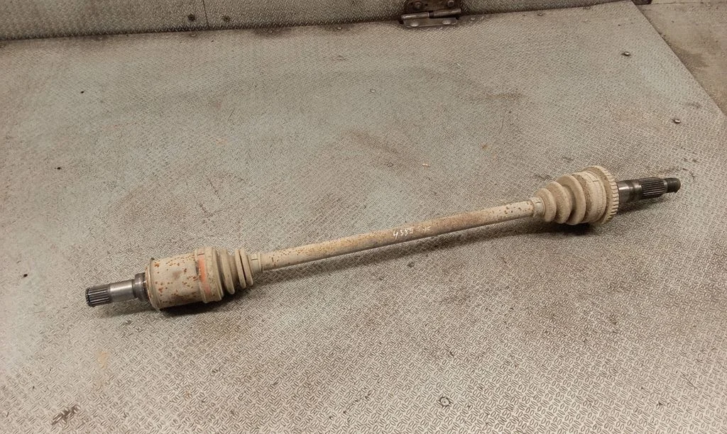 Rear driveshaft – left