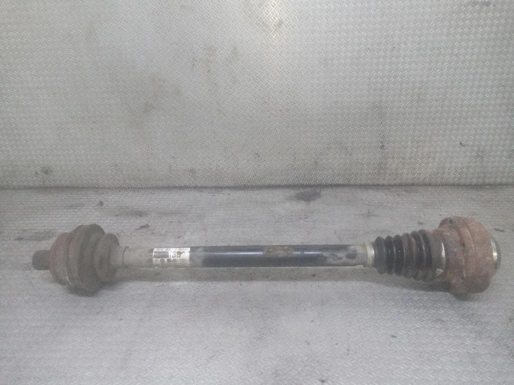 Rear driveshaft 4F0501203B