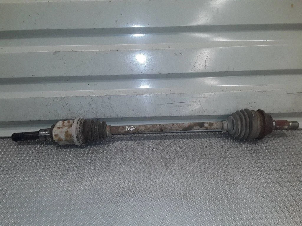 Rear driveshaft – right