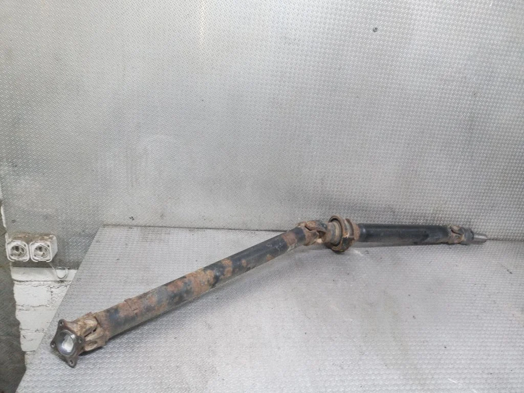 Rear driveshaft/prop shaft