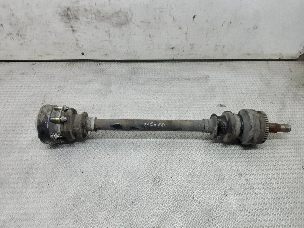 Rear driveshaft – right