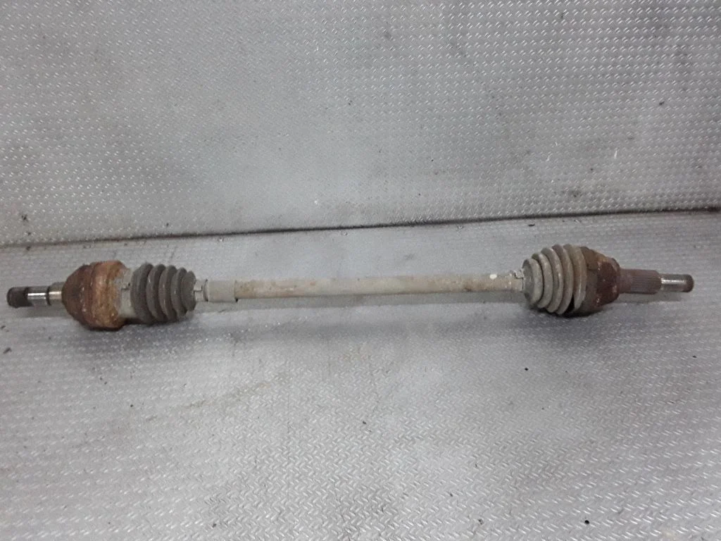 Rear driveshaft – right