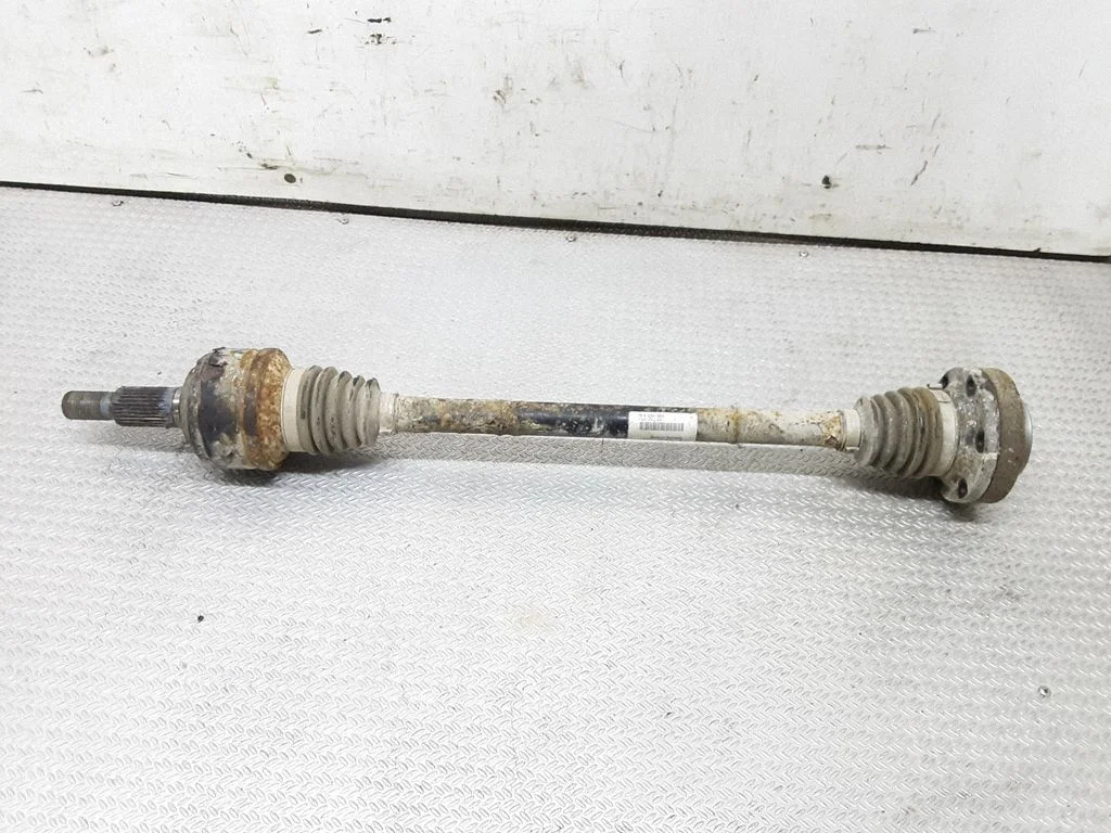 Rear driveshaft 7L0501201
