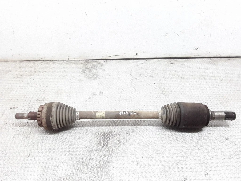 Rear driveshaft – left