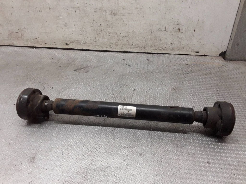 Front prop shaft 7L0521101