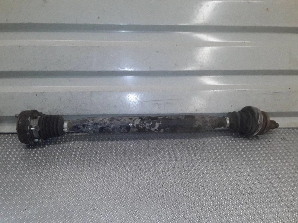 Front driveshaft – right