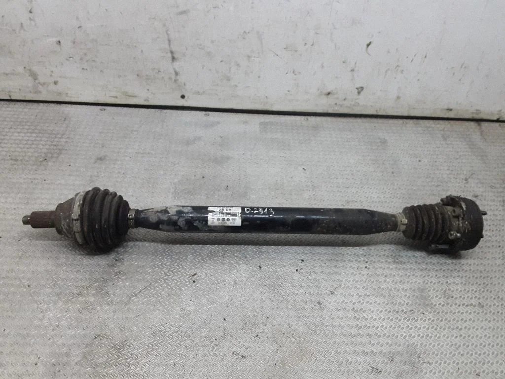 Priekšējā pusass 6Q0407272BD
