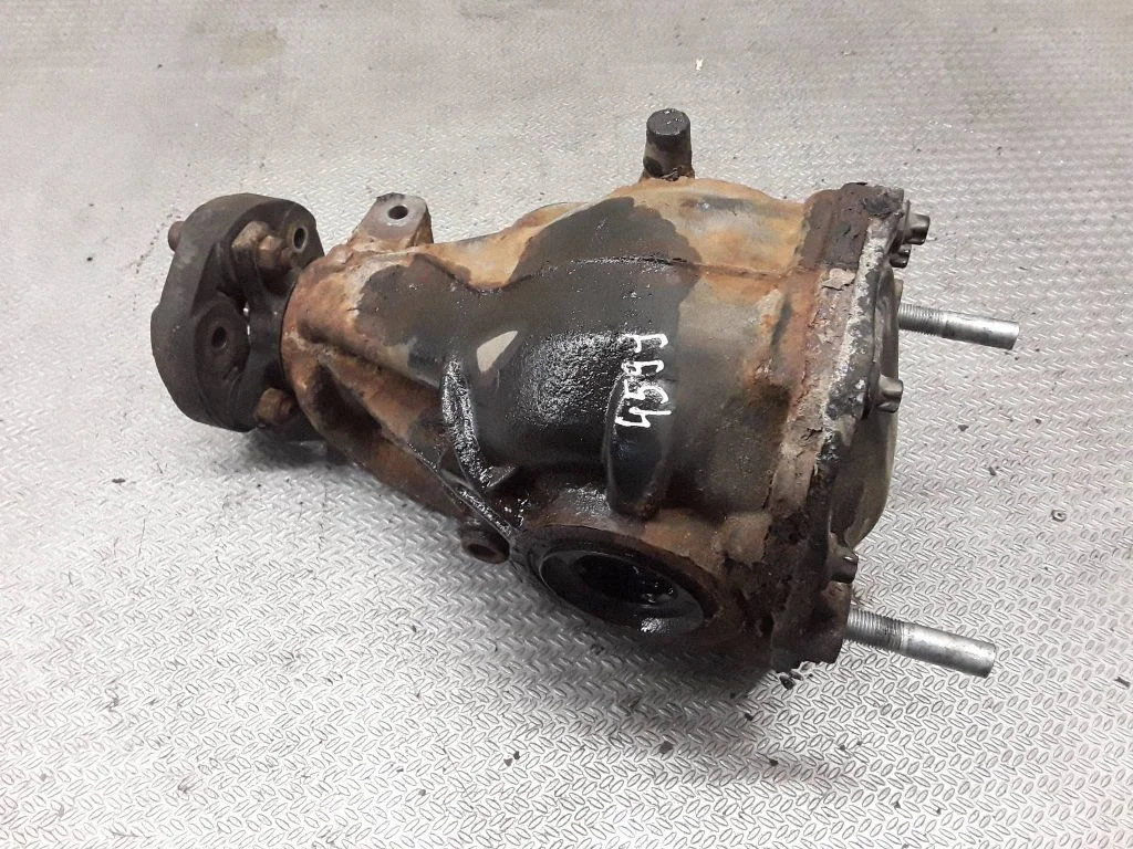 Rear differential A2033510008