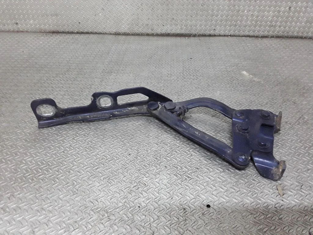 Engine bonnet/hood hinges 13311903