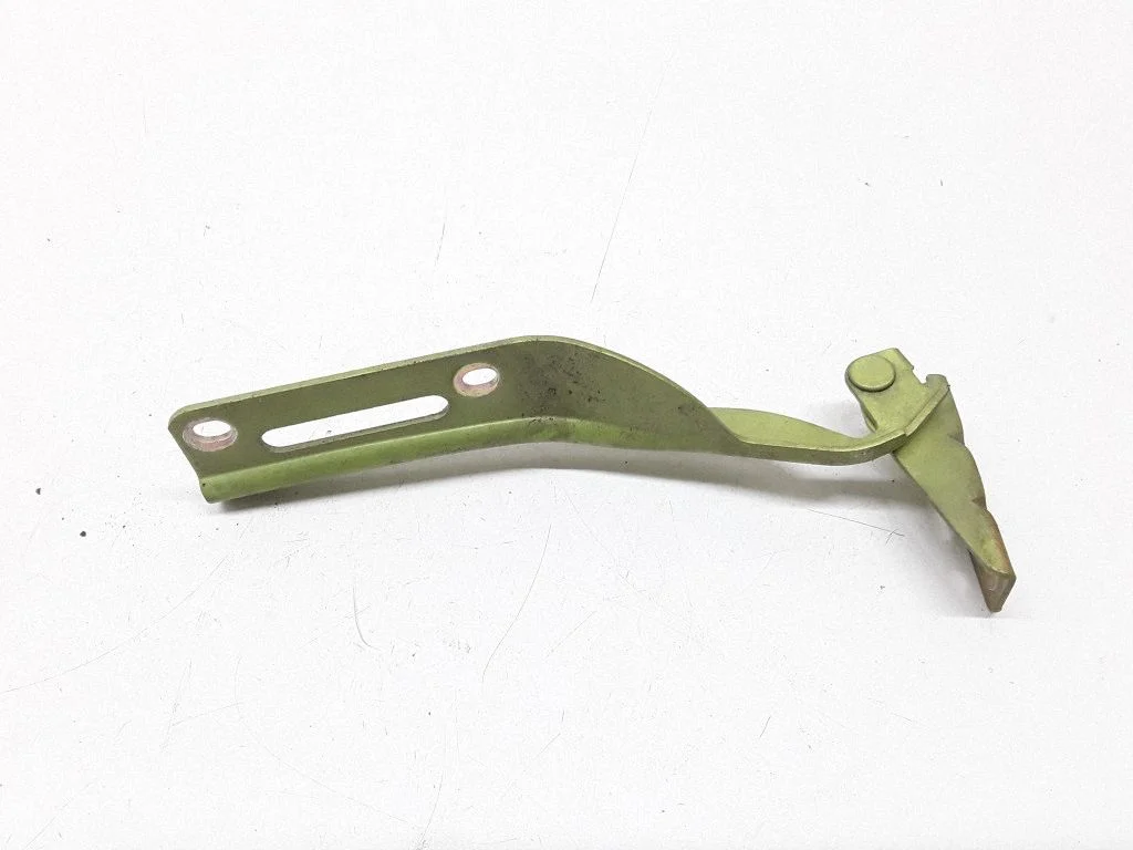 Engine bonnet/hood hinges – right