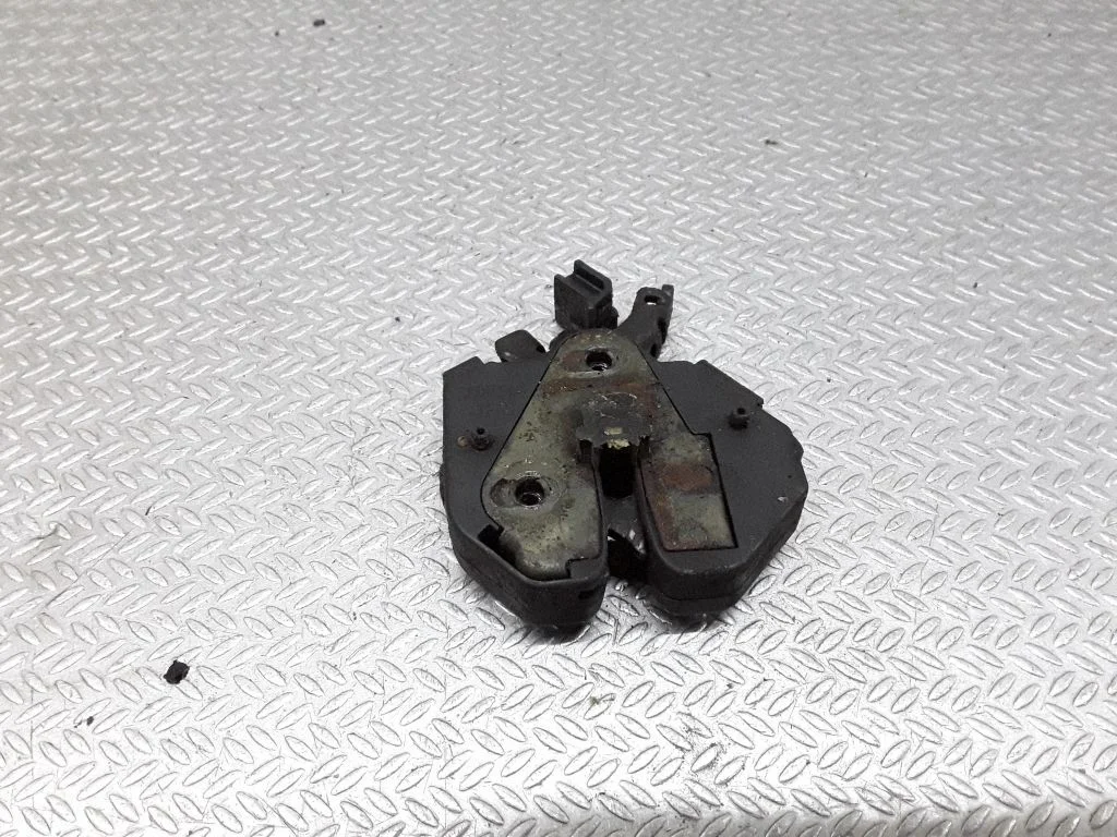 Engine bonnet/hood lock/catch 9483764