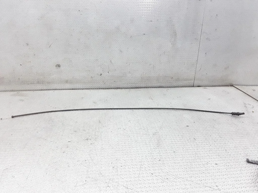 Engine bonnet/hood lock release cable