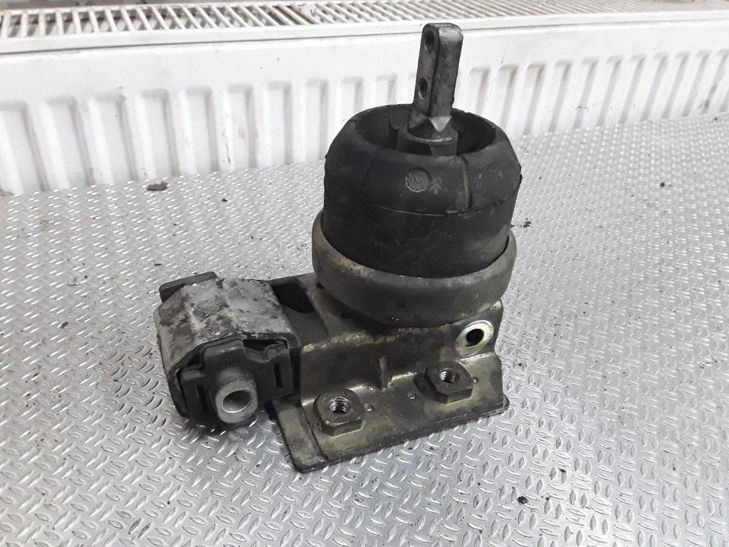 Ātrumkārbas spilvens 97VW6B032