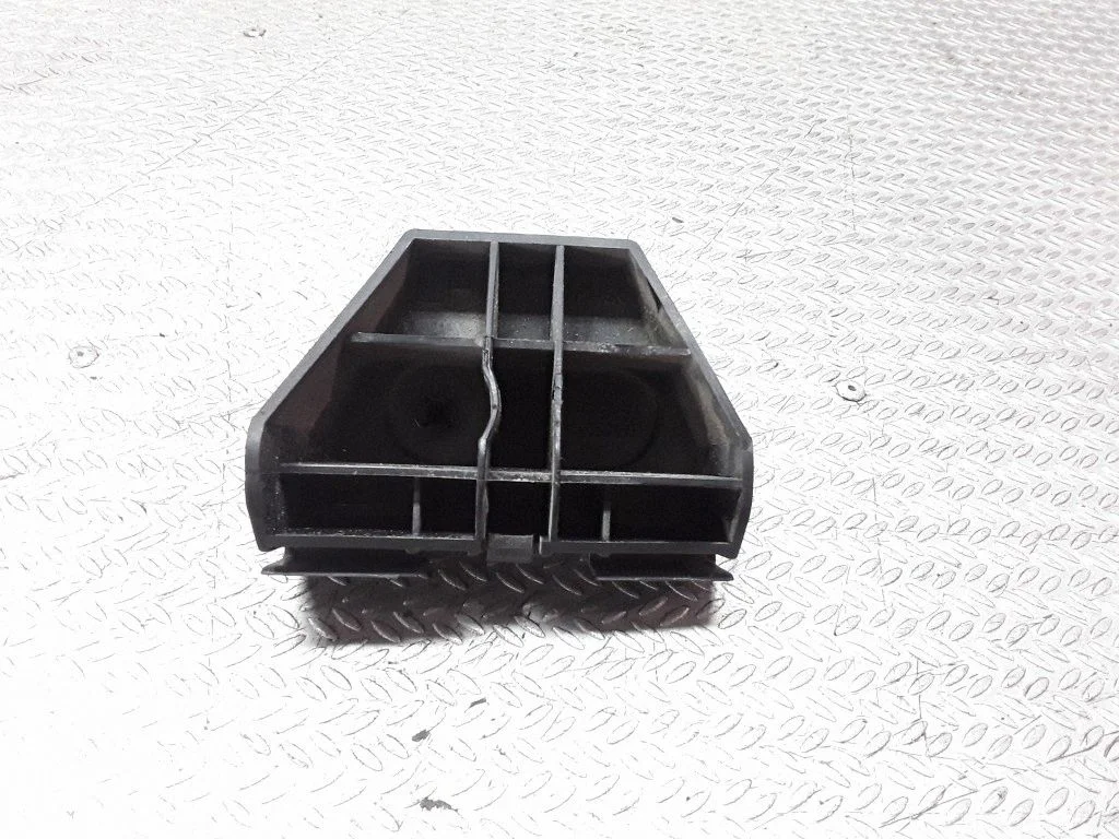 Rear bumper mounting bracket 5256305010